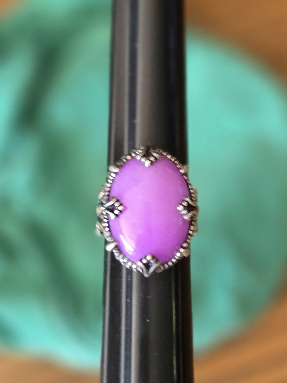 CAROLYN POLLACK Ring Size 7.5, Genuine Oval Charoite Sterling Silver. GORGEOUS! - Picture 6 of 6